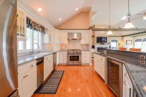 212 Island Beach Road Wells ME 04090