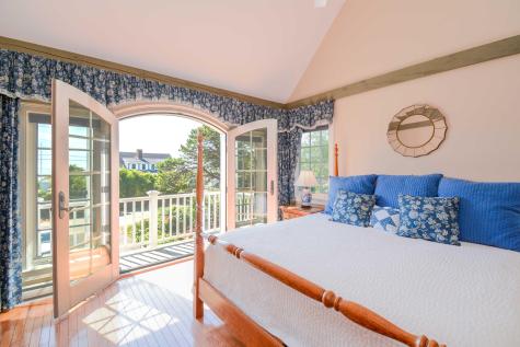 212 Island Beach Road Wells ME 04090