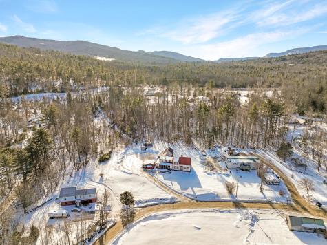 19 Knox Road Peru ME 04290