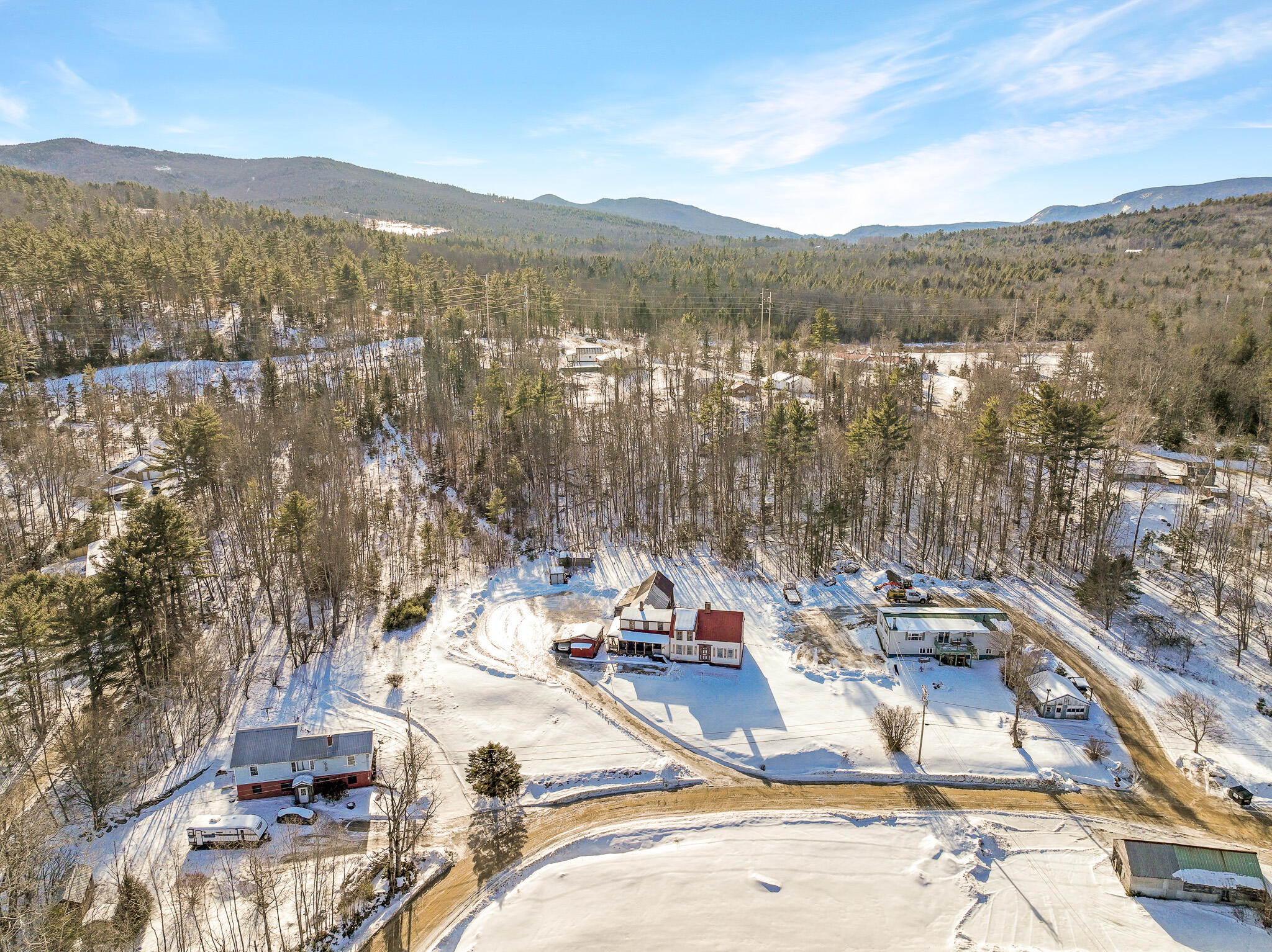 19 Knox Road Peru ME 04290