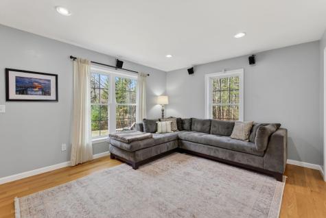 29 Orion Way Windham ME 04062