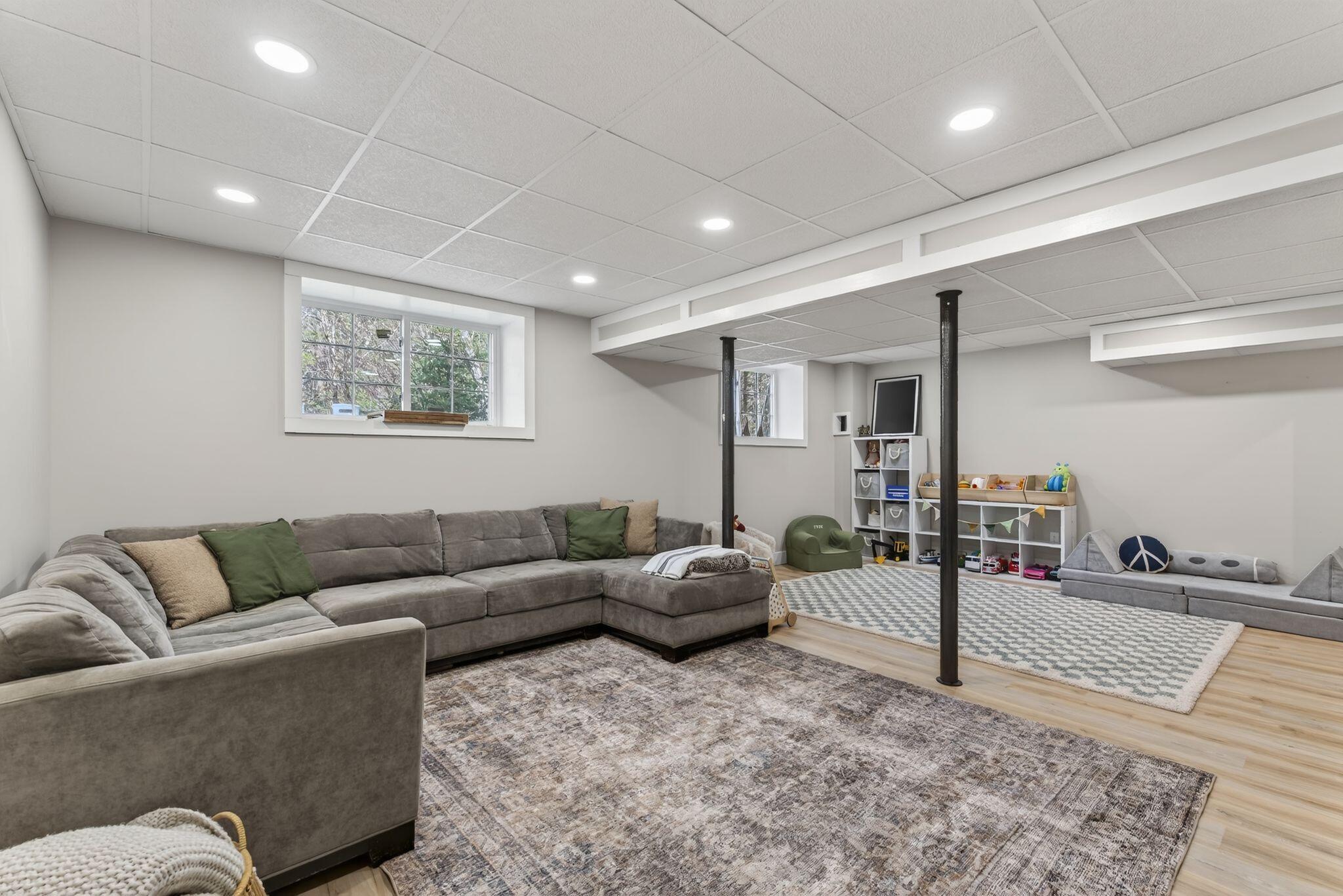 29 Orion Way Windham ME 04062