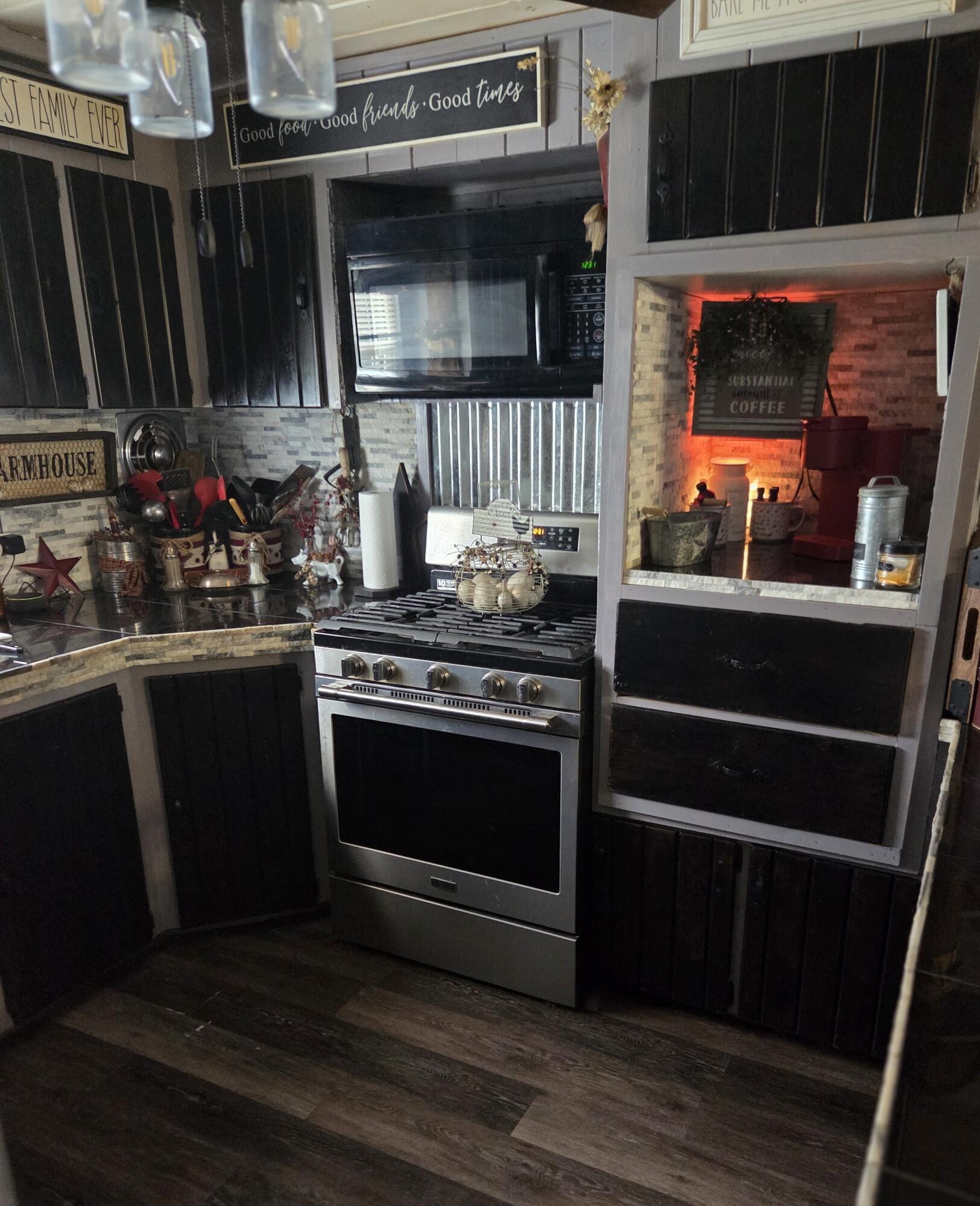 20 Burton Street Hartland ME 04943