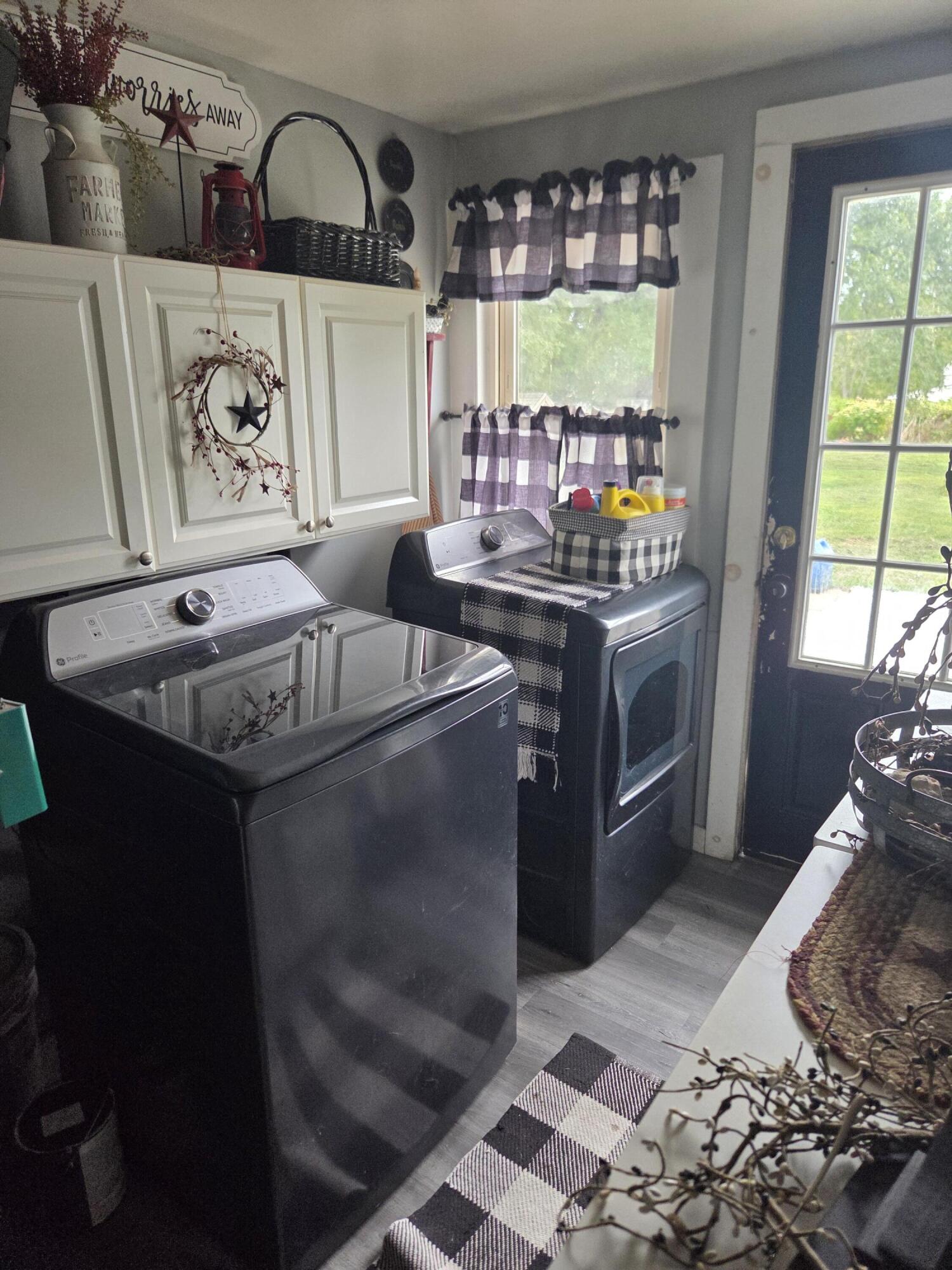 20 Burton Street Hartland ME 04943