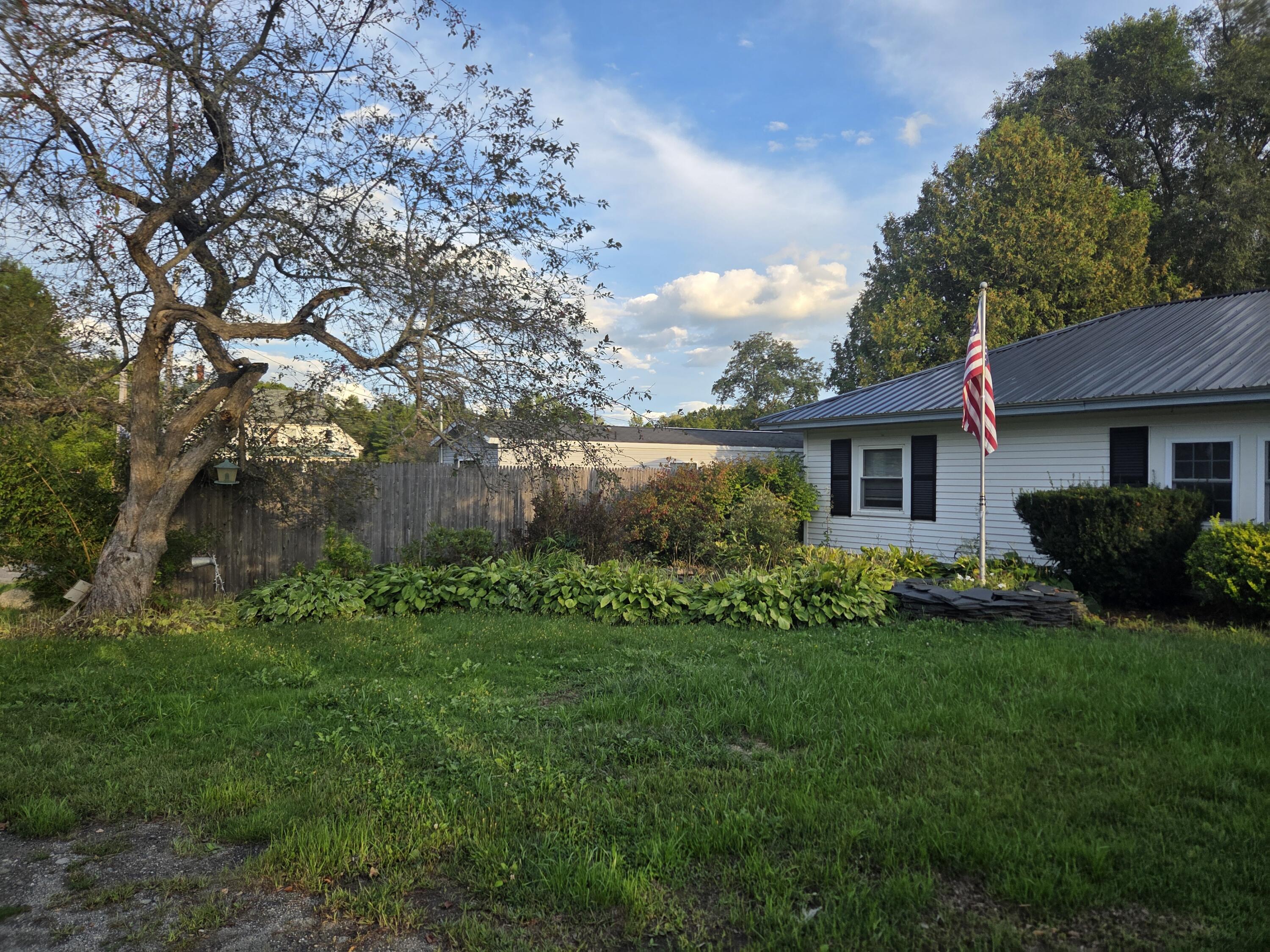 20 Burton Street Hartland ME 04943