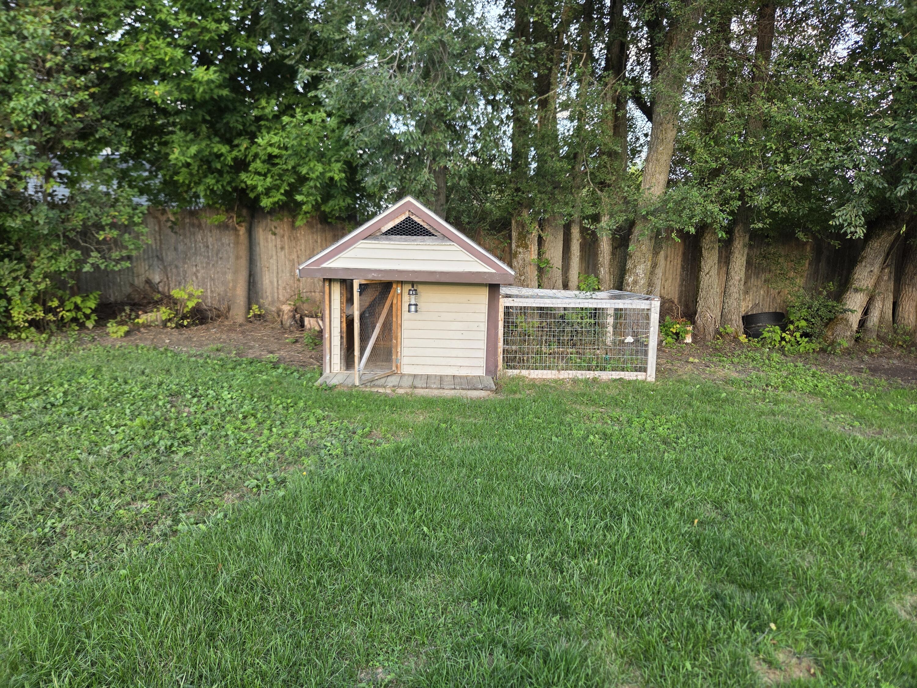 20 Burton Street Hartland ME 04943