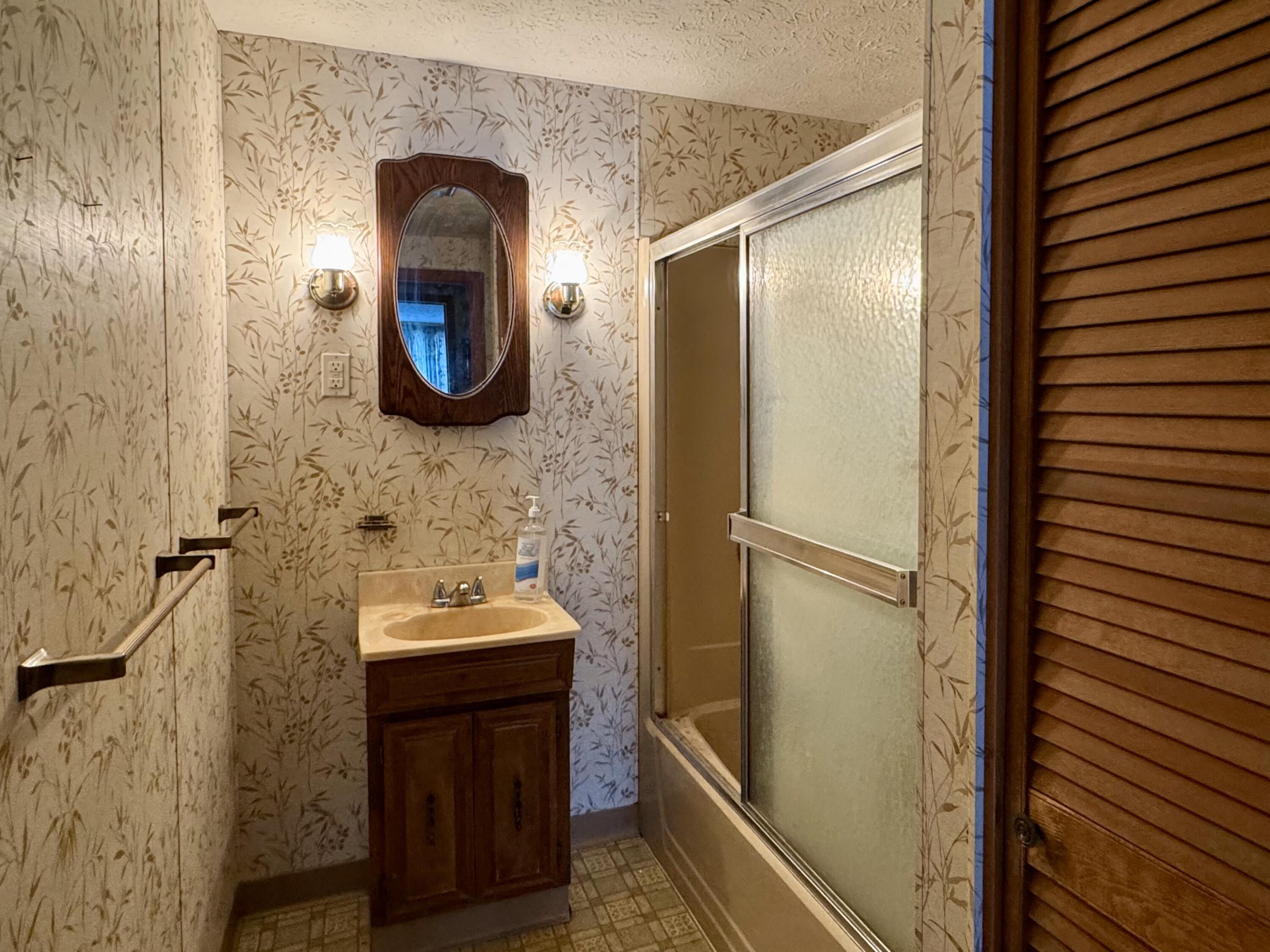 169 Log Cabin Road Kennebunkport ME 04046