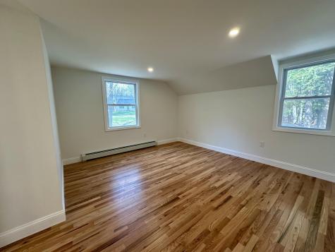 11 Deer Run Augusta ME 04330