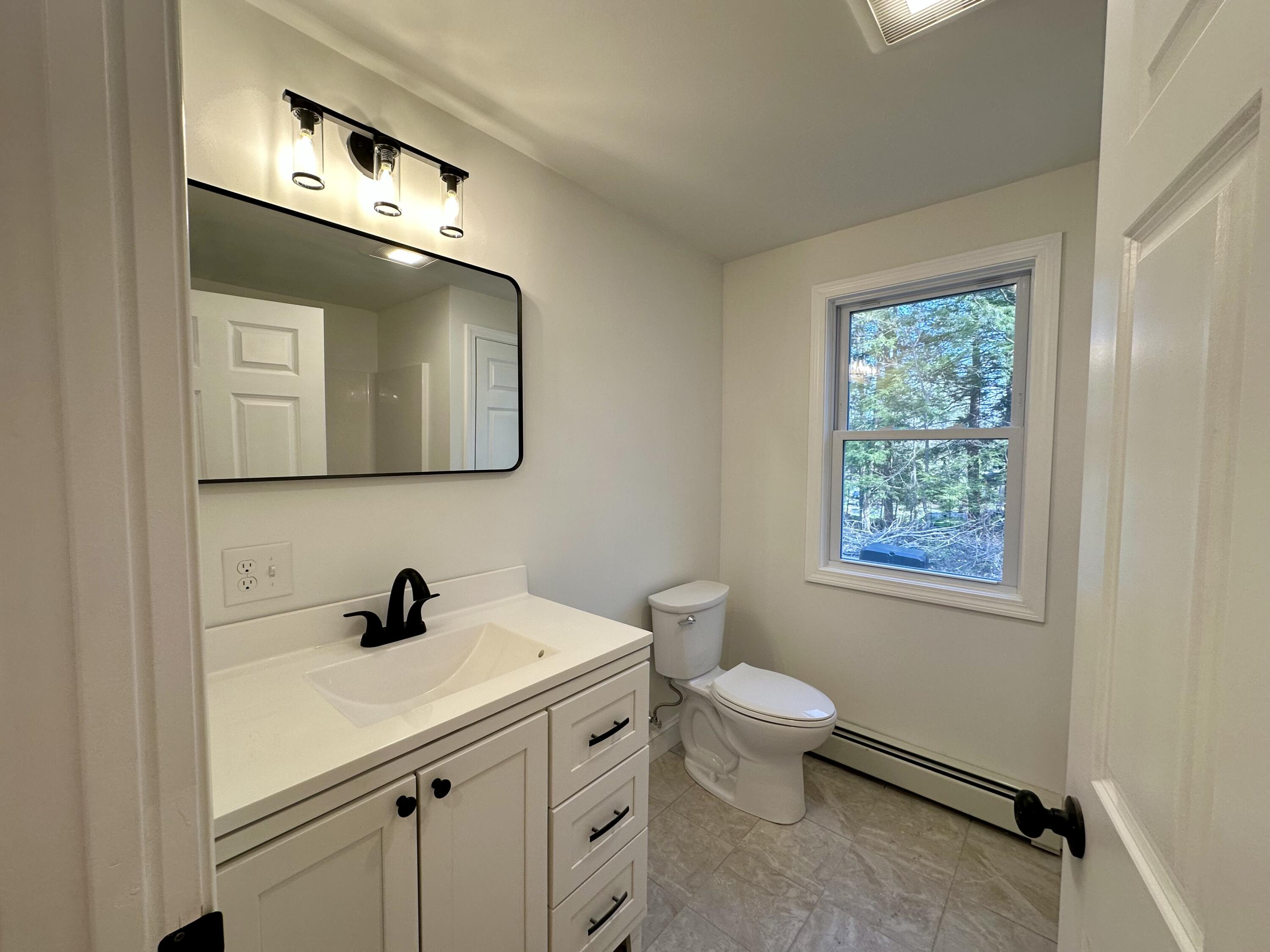 11 Deer Run Augusta ME 04330