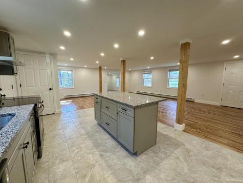 11 Deer Run Augusta ME 04330