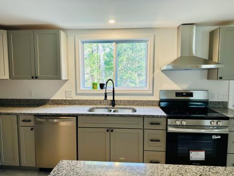 11 Deer Run Augusta ME 04330