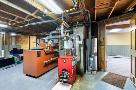 148 Center Drive Orrington ME 04474