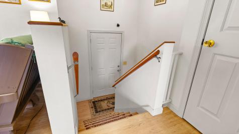24 Laurel Circle Bangor ME 04401