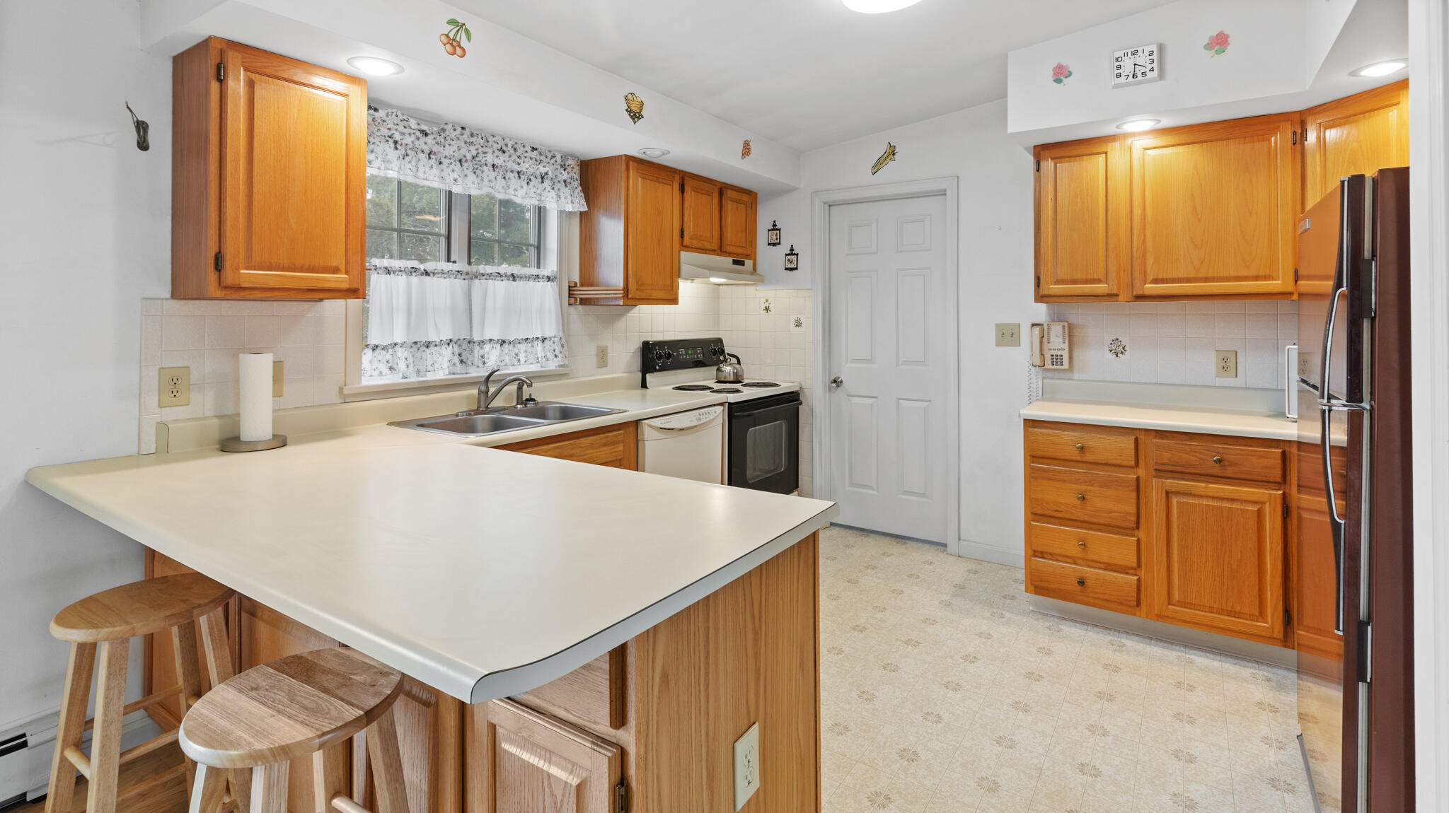 24 Laurel Circle Bangor ME 04401