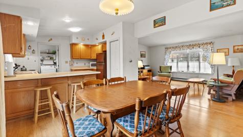 24 Laurel Circle Bangor ME 04401