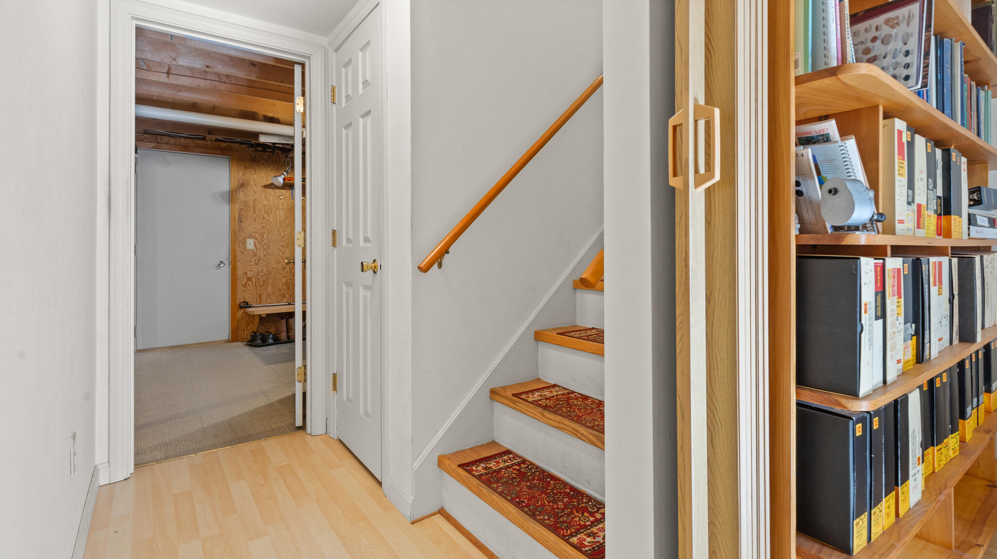 24 Laurel Circle Bangor ME 04401