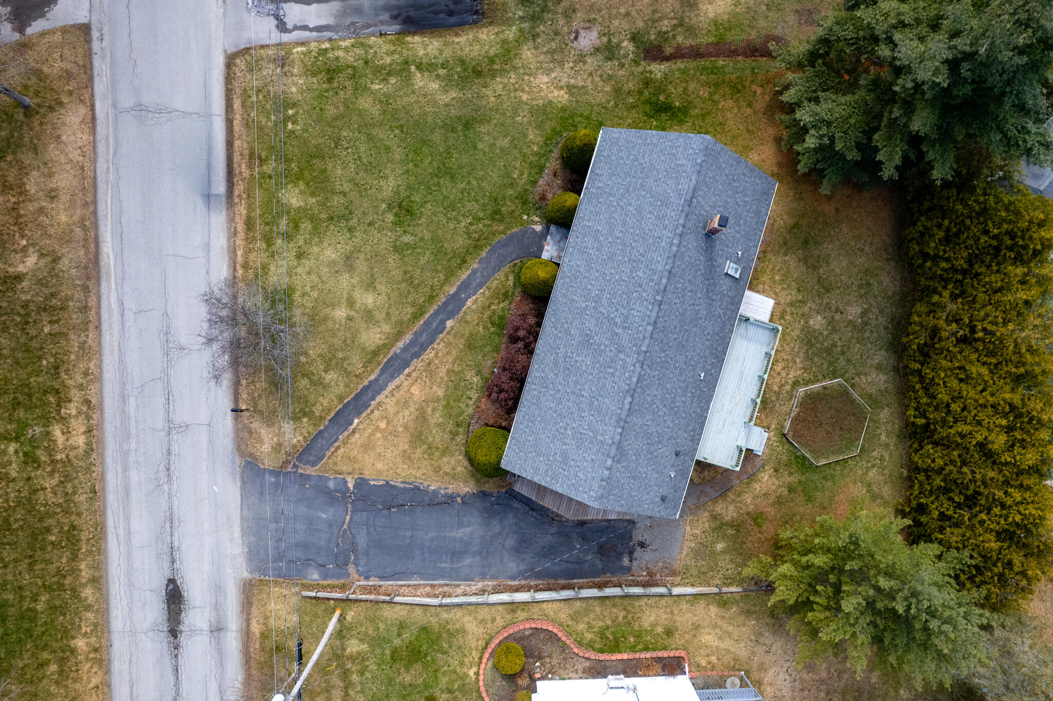 24 Laurel Circle Bangor ME 04401