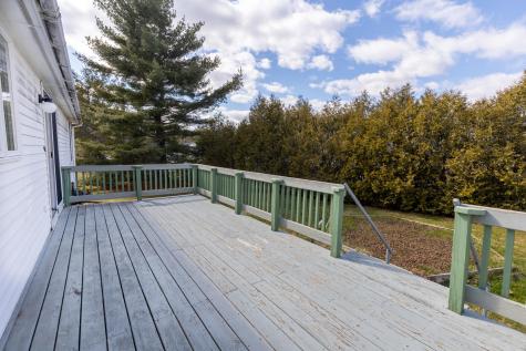 24 Laurel Circle Bangor ME 04401