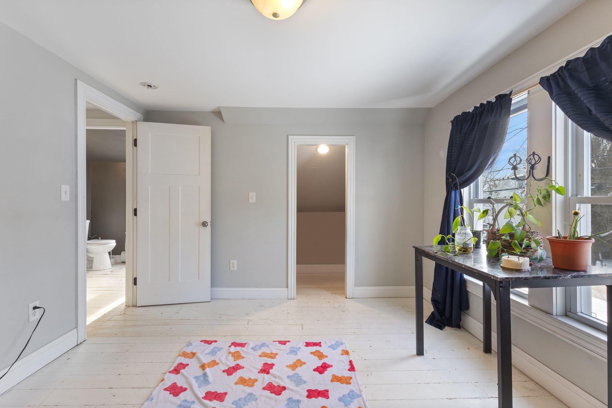 6 Winter Street Norway ME 04268