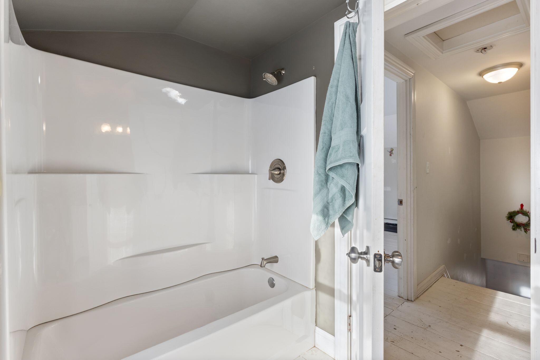 6 Winter Street Norway ME 04268