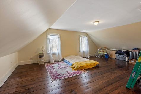 184 Highland Avenue Gardiner ME 04345