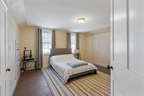 184 Highland Avenue Gardiner ME 04345