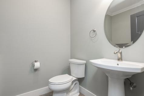 40 Garfield Road Minot ME 04258