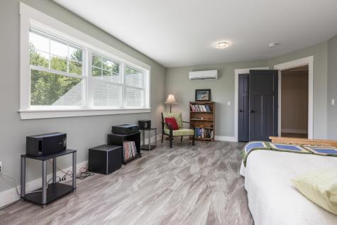 40 Garfield Road Minot ME 04258