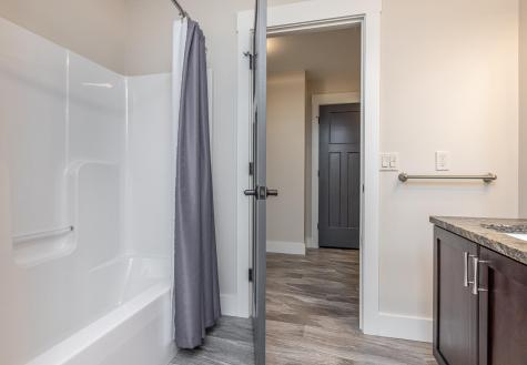 40 Garfield Road Minot ME 04258