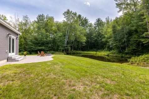 40 Garfield Road Minot ME 04258