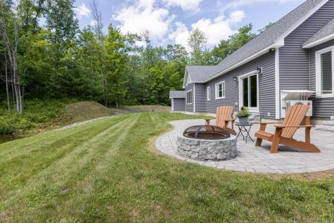 40 Garfield Road Minot ME 04258