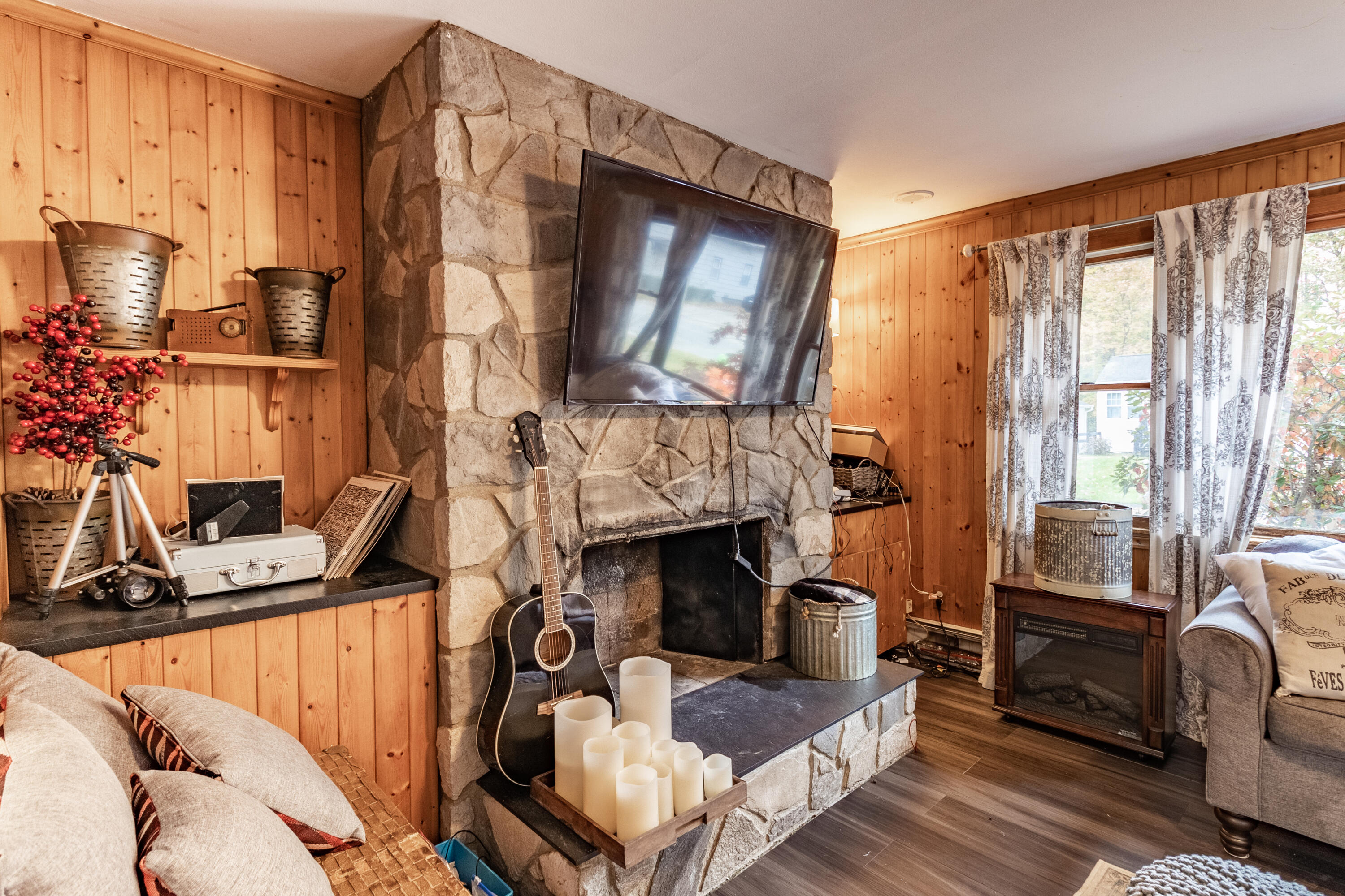 33 Maple Point Auburn ME 04210