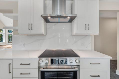 82 Falcon Lane Lamoine ME 04605