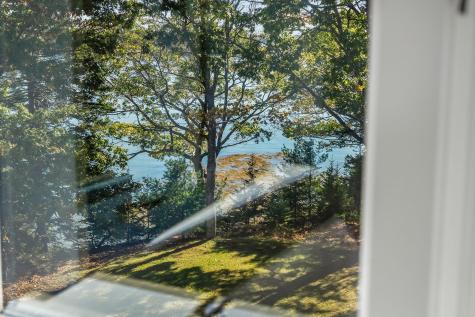 82 Falcon Lane Lamoine ME 04605