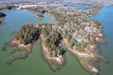 82 Falcon Lane Lamoine ME 04605