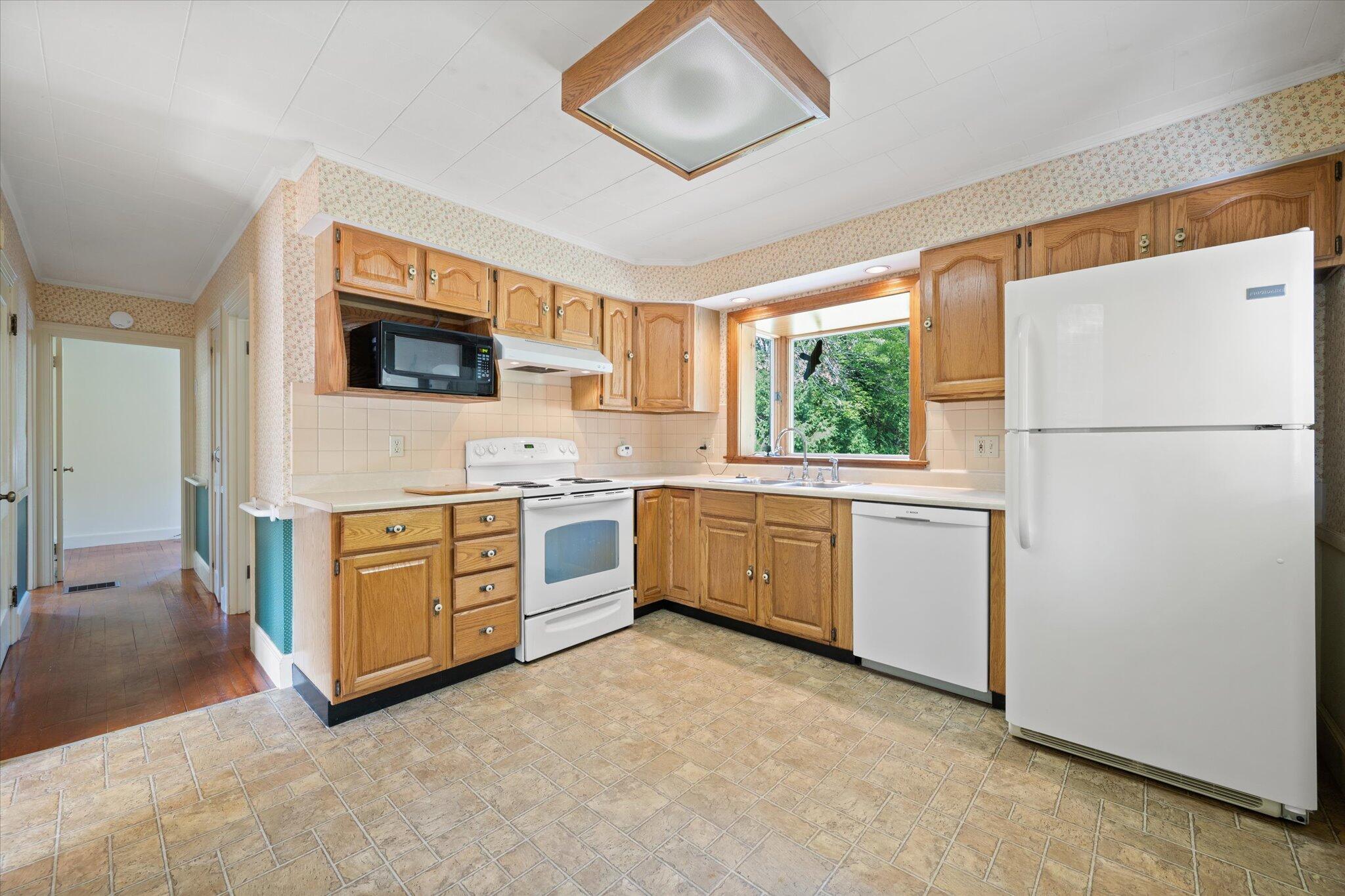 356 Old County Road Hampden ME 04444