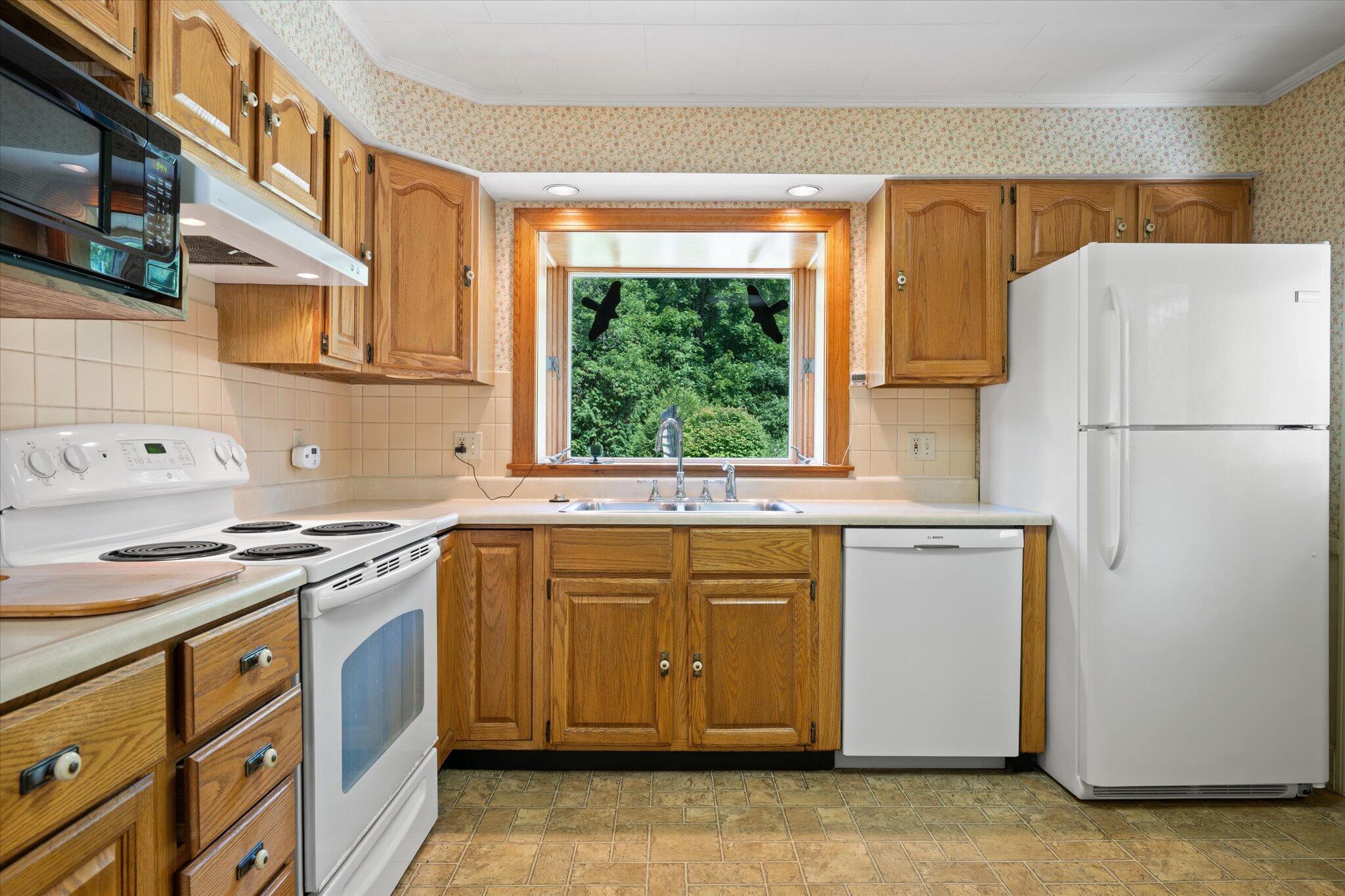 356 Old County Road Hampden ME 04444