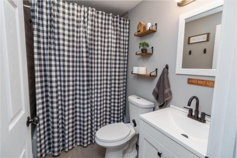 73 Pinewoods Road Lisbon ME 04250