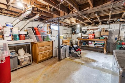 73 Pinewoods Road Lisbon ME 04250