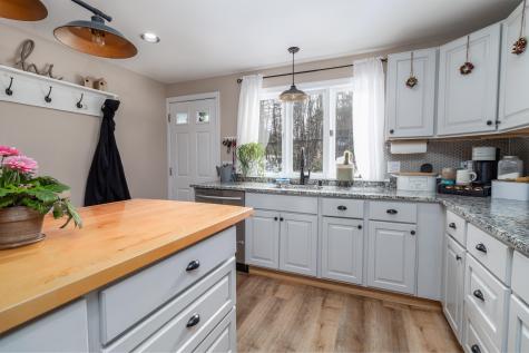 73 Pinewoods Road Lisbon ME 04250