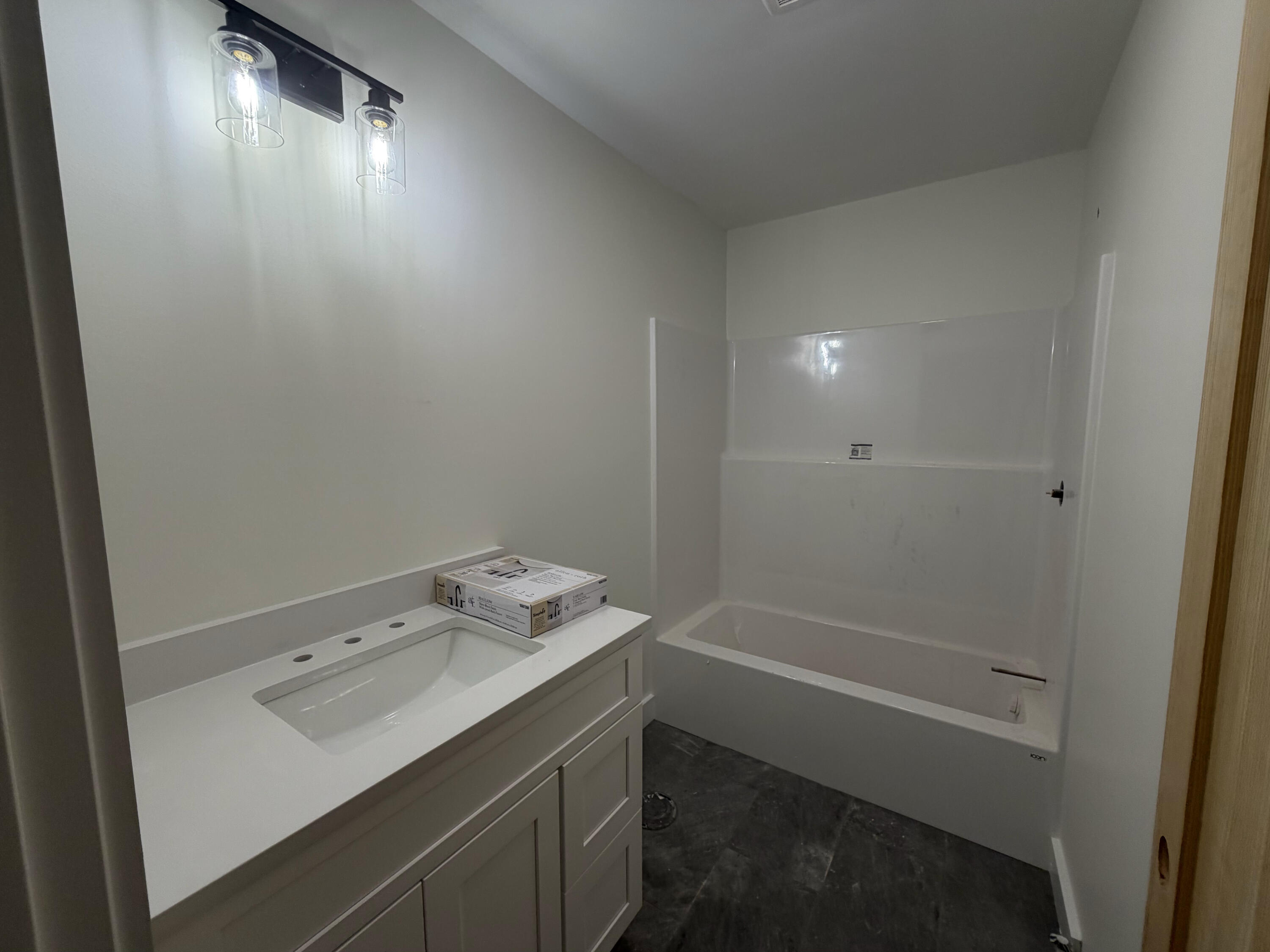 22 Keystone Drive Newry ME 04261
