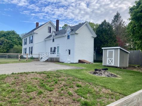 11 Gardner Avenue Machias ME 04654