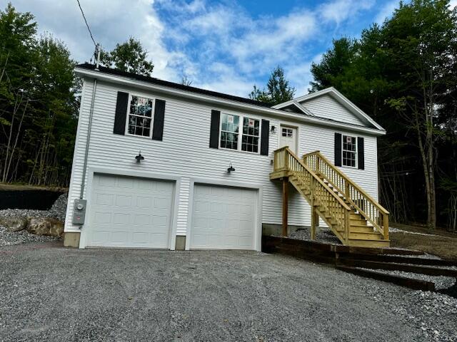 4 Colonial Drive Raymond ME 04071