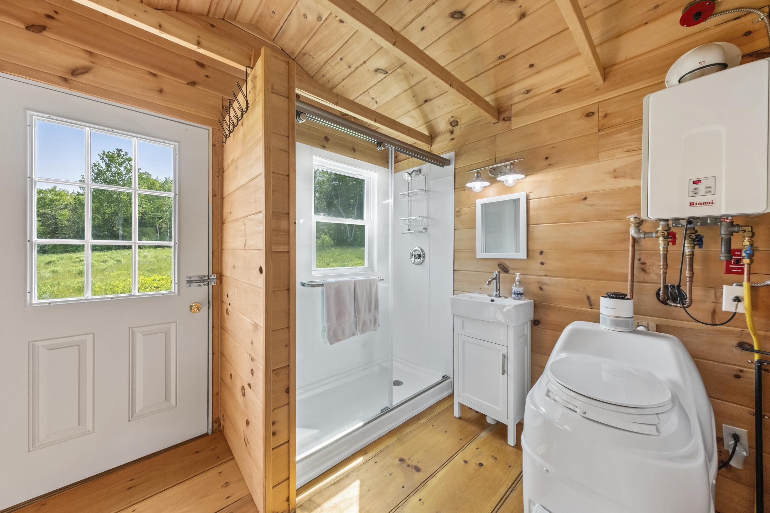 1535 Bailey Road Knox ME 04986