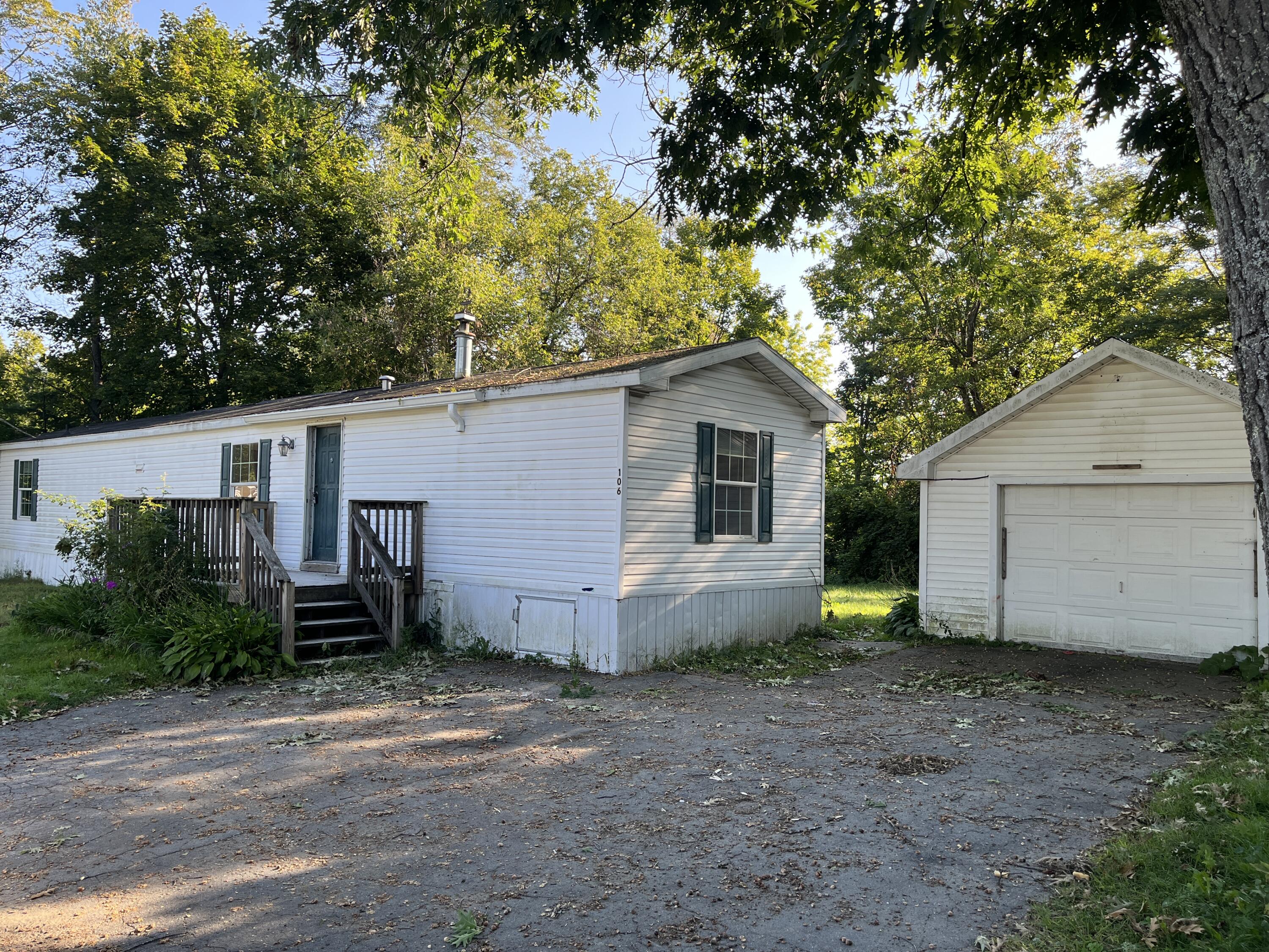 106 Main Street Skowhegan ME 04976