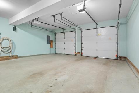 24 Spring Pond Circle York ME 03909