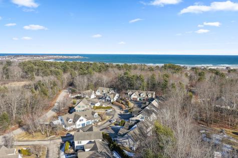 24 Spring Pond Circle York ME 03909