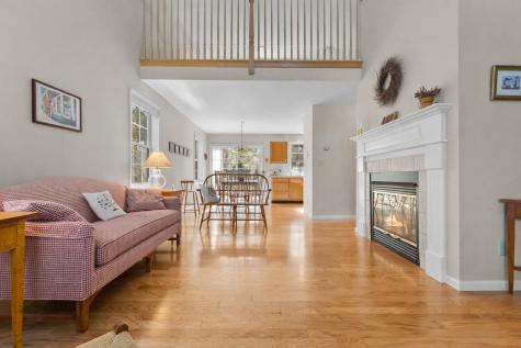 24 Spring Pond Circle York ME 03909