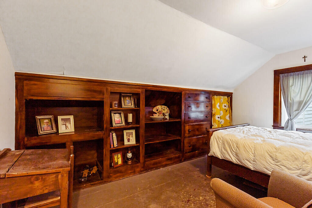 131 Brunswick Avenue Gardiner ME 04345