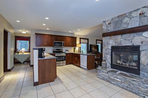10 Homestead Road Casco ME 04015